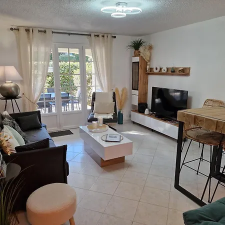 Le Charme Bleu D'azur 別荘