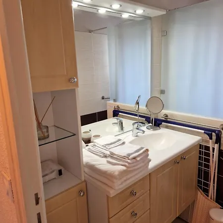 Le Charme Bleu D'azur Saint-Raphaël