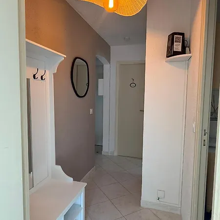 Le Charme Bleu D'azur *