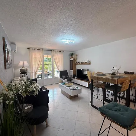 Le Charme Bleu D'azur Ferienhaus *